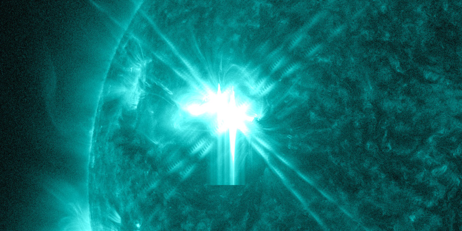 X1.6 solar flare from sunspot region 2205