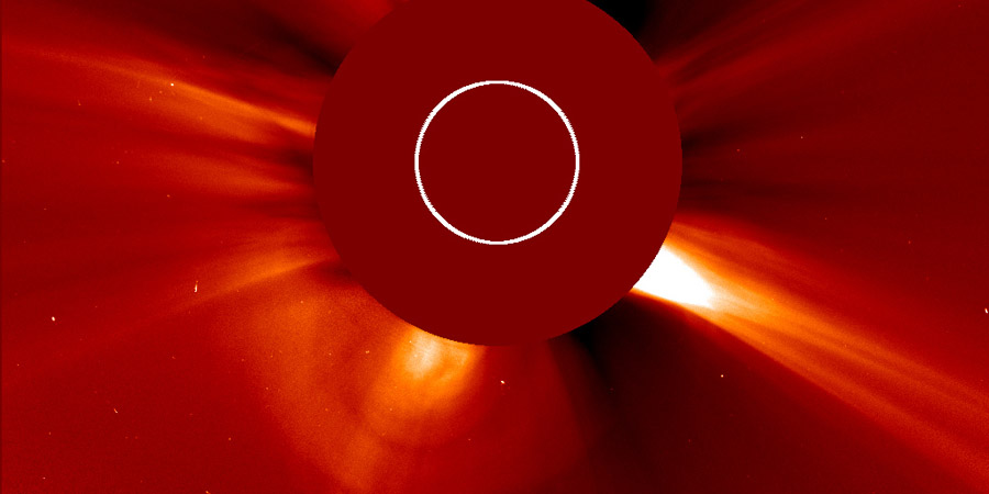 Two coronal mass ejections launched towards Earth
