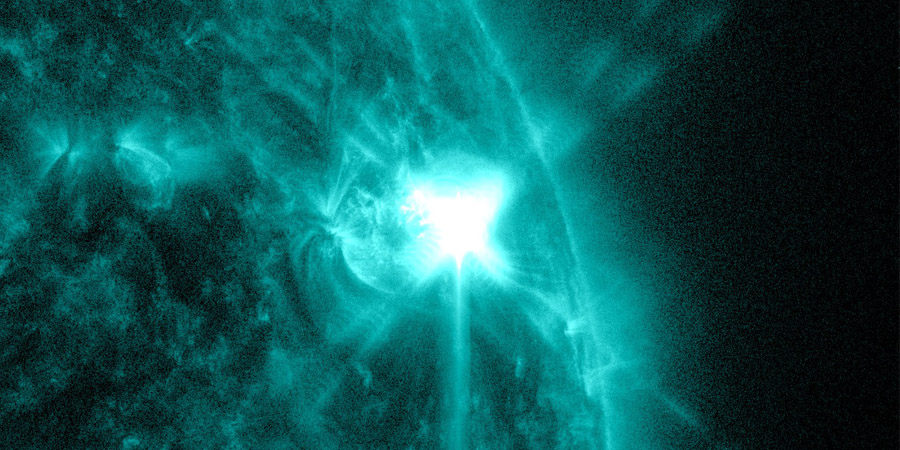 M5.3 solar flare, M4.4 CME