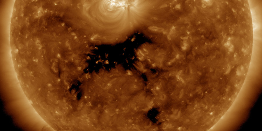 Coronal hole faces Earth, G1 watch issued