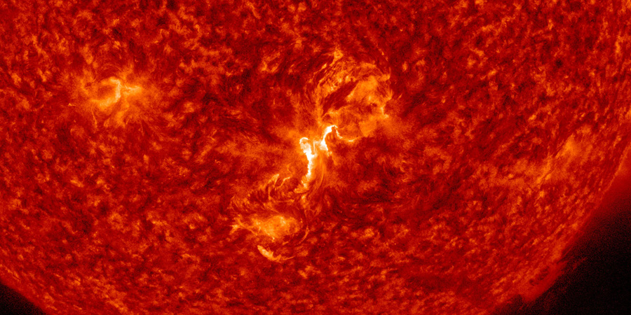 C7.4 solar flare
