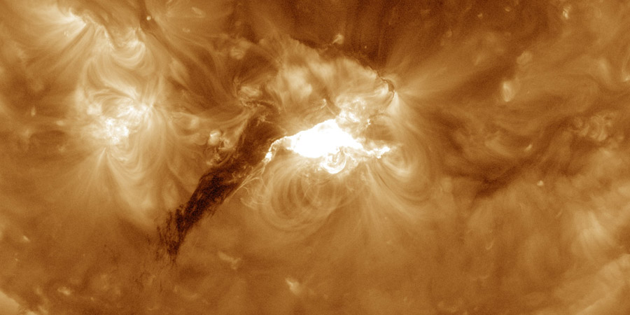 X1 solar flare with a major CME