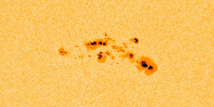 Sunspot region 3088 departs, is 3089 about to take over?